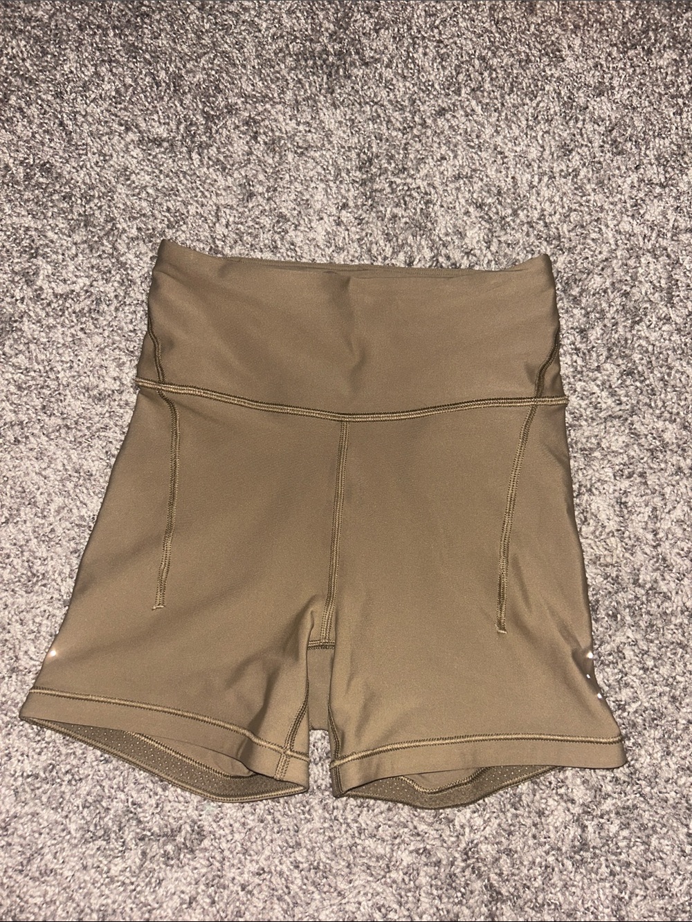 NWOT Athleta Pacesetter 4” Shorts Brown - XXS